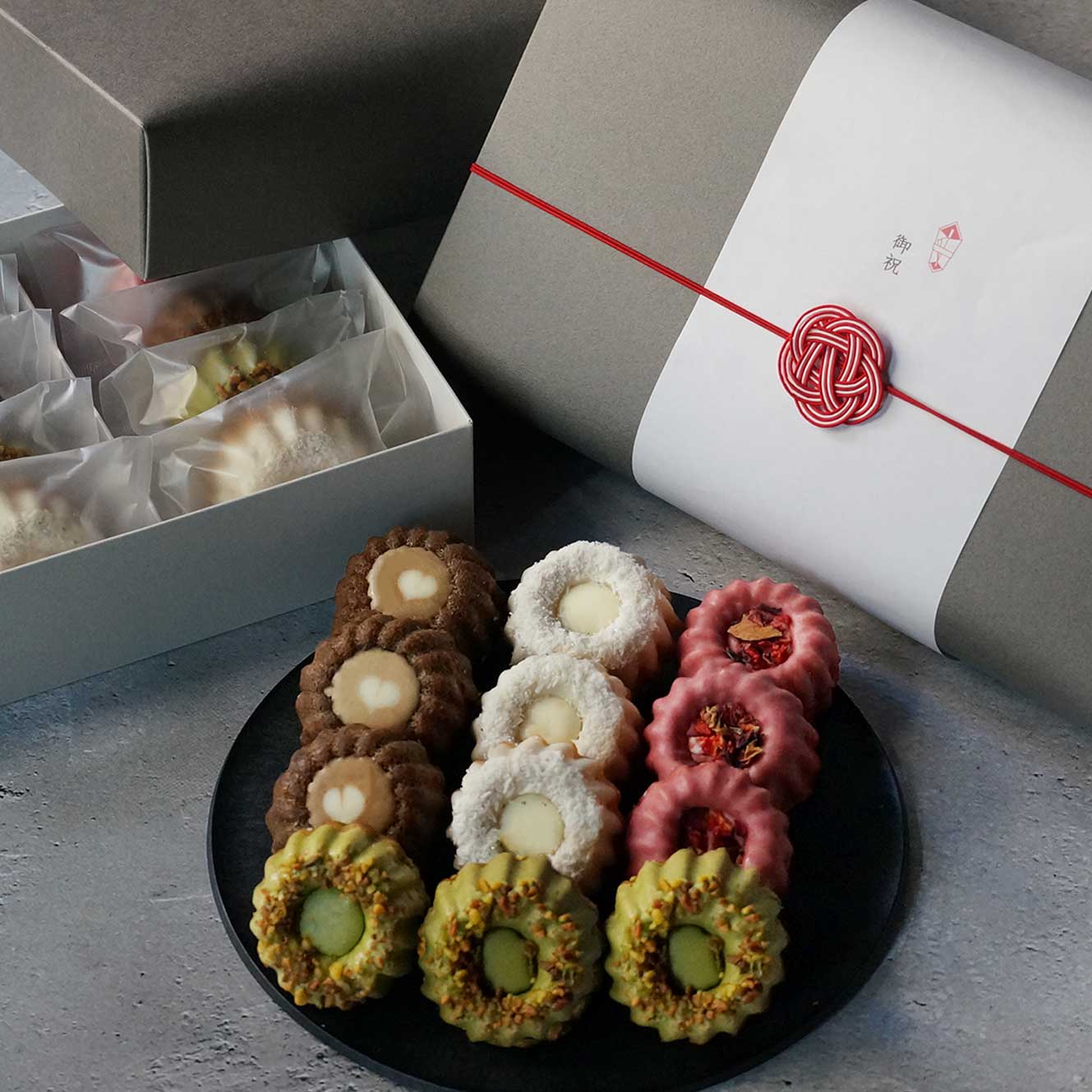 クグロフアソルティ　12個入