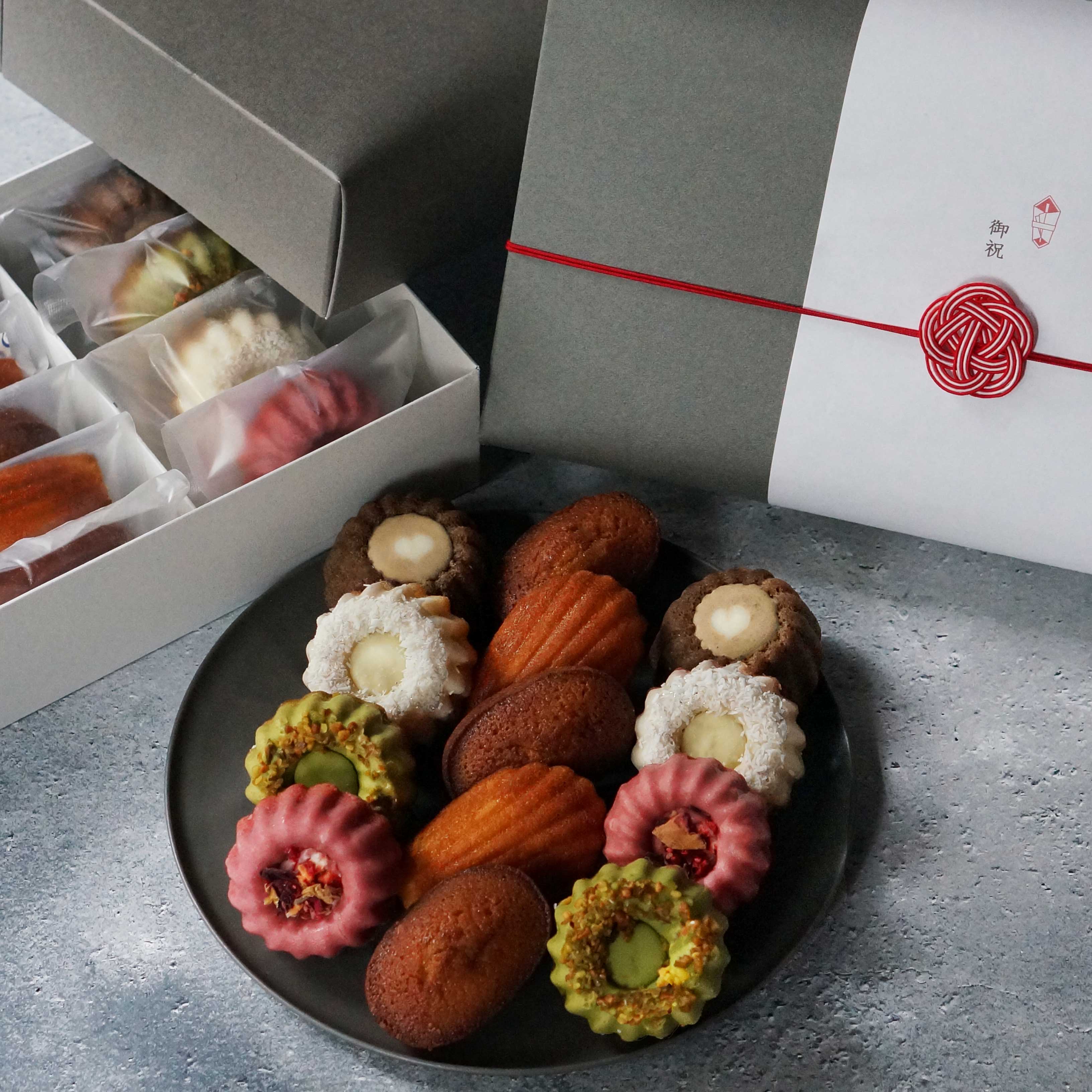 hannocアソルティ 13個入